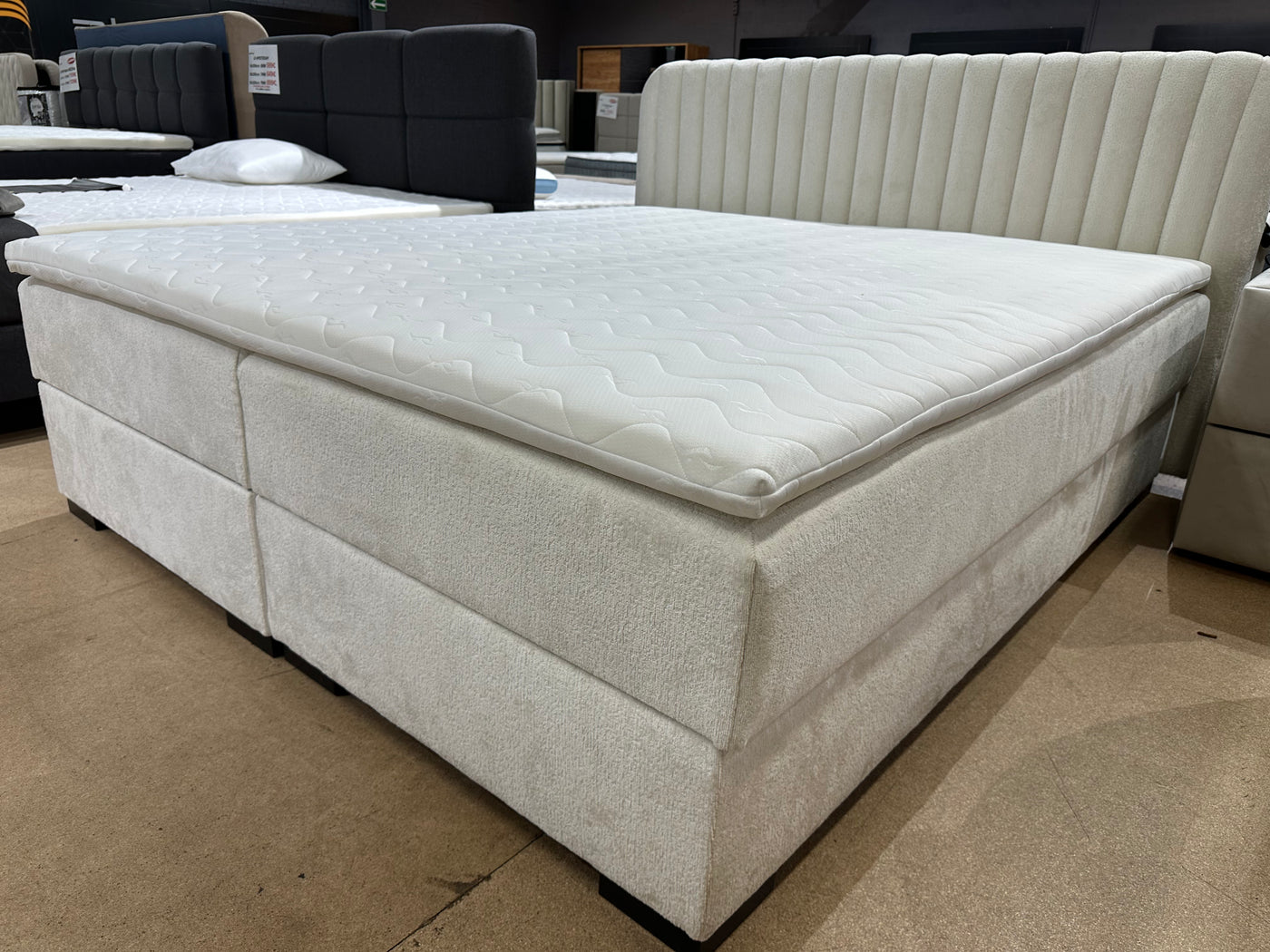 Lit Boxspring 'MONZA STORAGE'