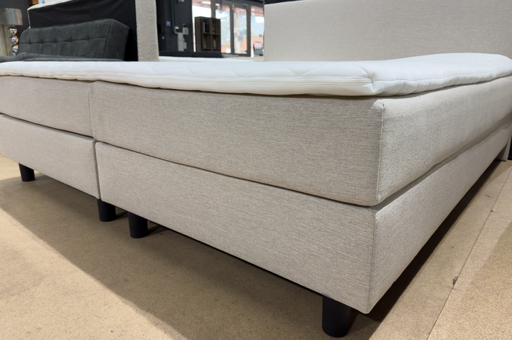 Lit Boxspring 'HARD BOX'