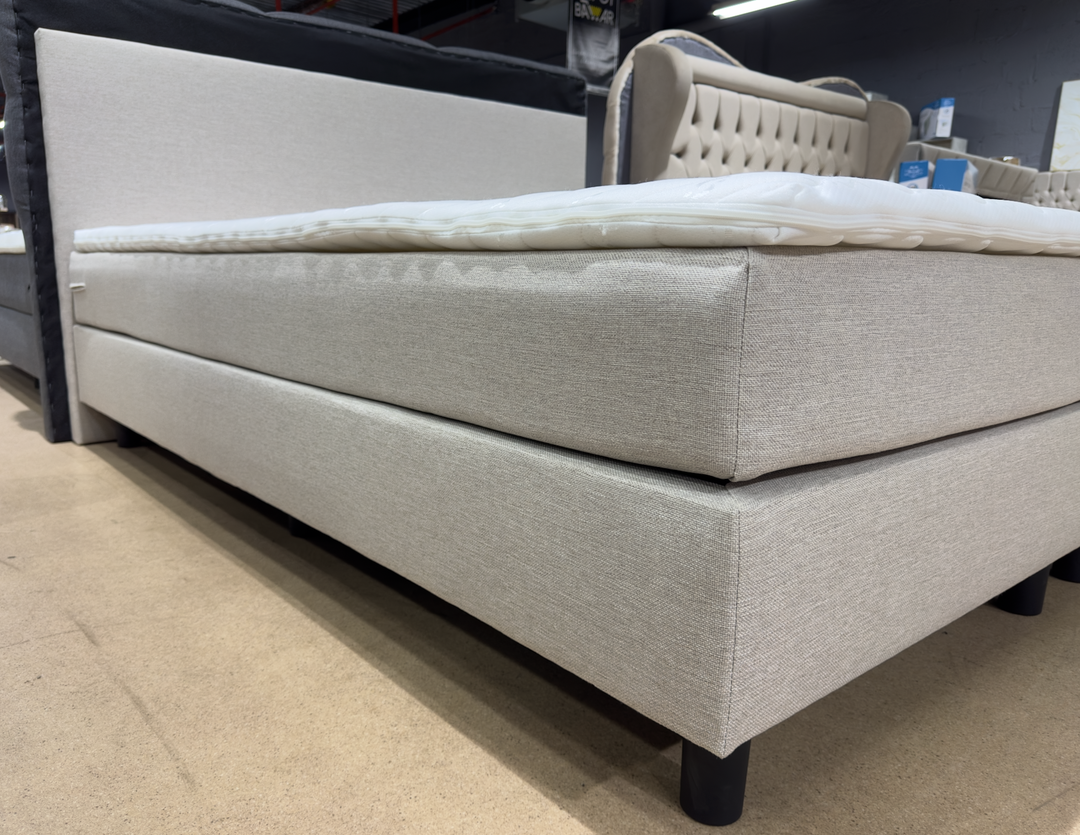 Lit Boxspring 'HARD BOX'